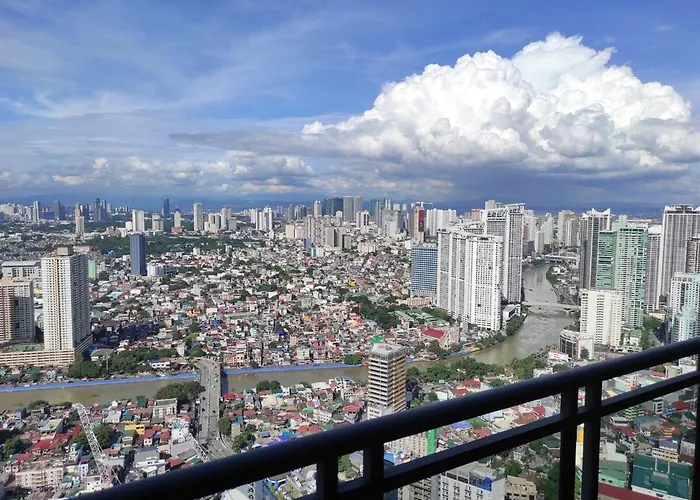 Apartment Cozy & Mountain View With Balcony Free Netflix With Pools Sauna And Sunbathing Manila