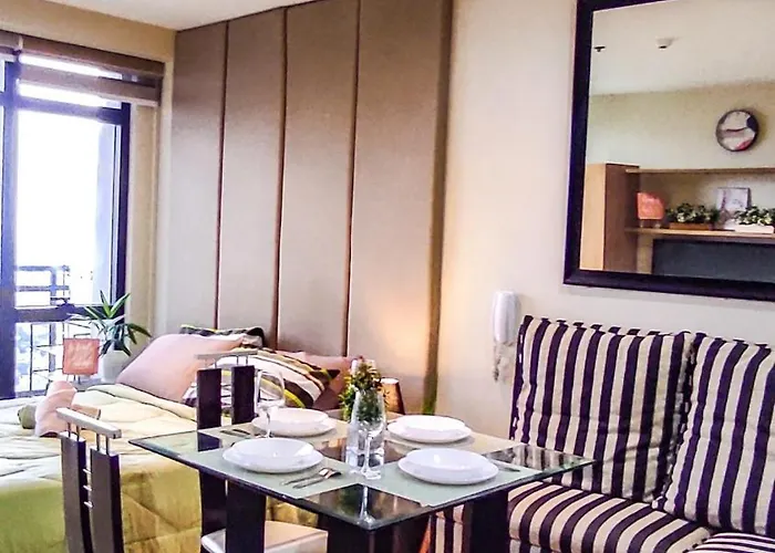 Apartment Cozy & Mountain View With Balcony Free Netflix With Pools Sauna And Sunbathing *