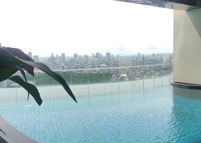 Apartment Cozy & Mountain View With Balcony Free Netflix With Pools Sauna And Sunbathing Manila